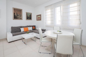  Apartment Vuko  Сплит